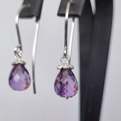 Ametister med Gullviva - örhängen i silver