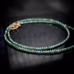 Ljusgrönblått gnistrigt Diamantcollier - 16 ct