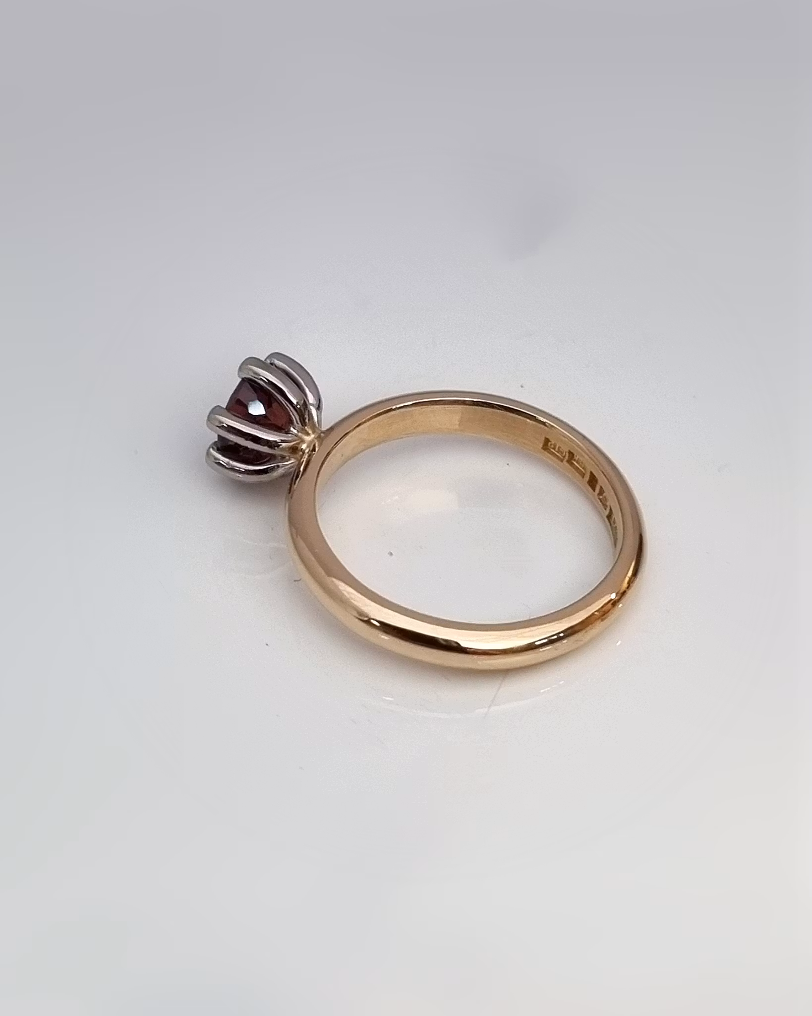 Precious Six med Safir - tvåfärgad ring i 18K guld