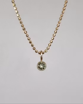 Grön glittrig Safir - hänge i 18K