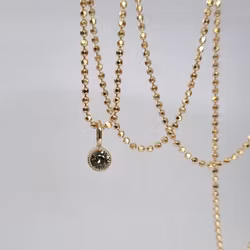 Grön glittrig Safir - hänge i 18K