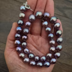 Naturliga lilatonade Sötvattenspärlor ca 45 cm - sällsynt fynd