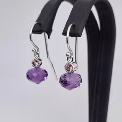 Ametister med Spineller Fairtrade - örhängen i 18K vitguld
