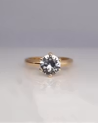 Precious Six med vit Safir