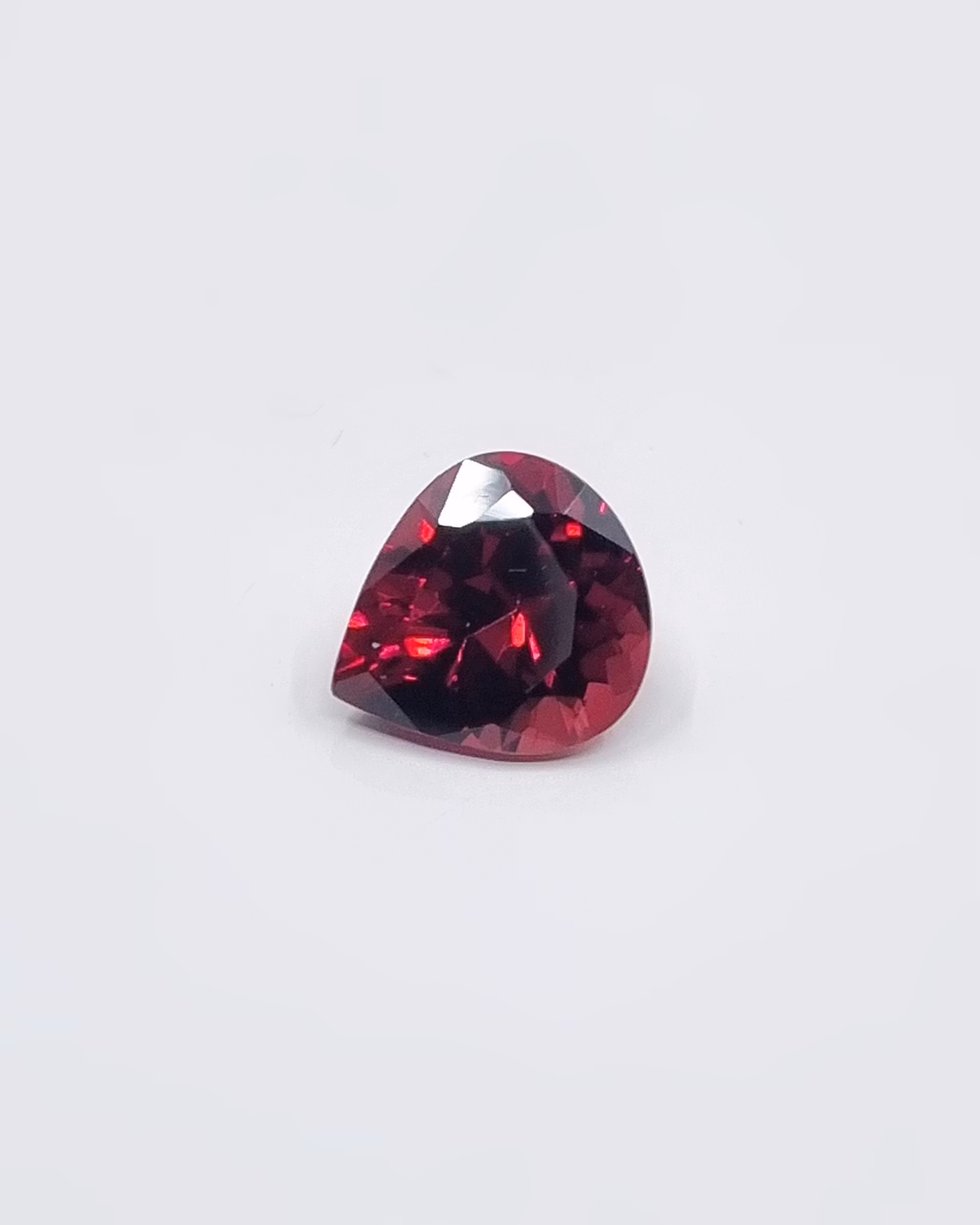 Rhodolit, Granat 2,20 ct - hänge "made by order"
