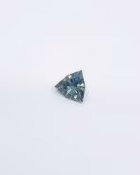 Dimgrön Safir 0,46 ct - minihänge "made by order"
