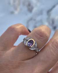 Ismynta - Safir & diamantring i tvåfärgat 18K guld