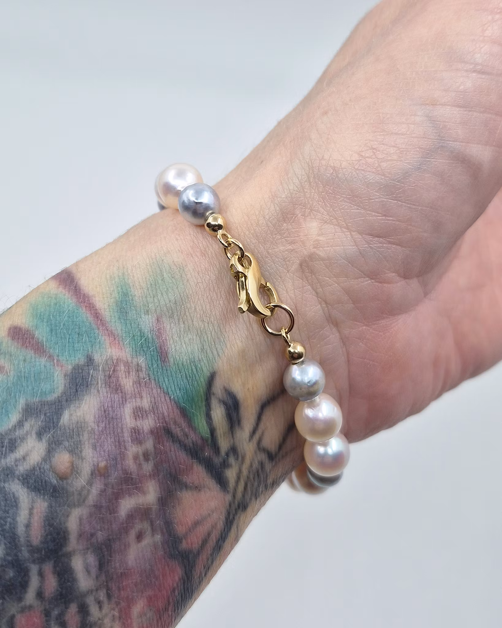 Akoyapärlor - armband 18 cm