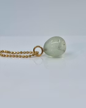 Bullig Prehnit - hänge 18K guld