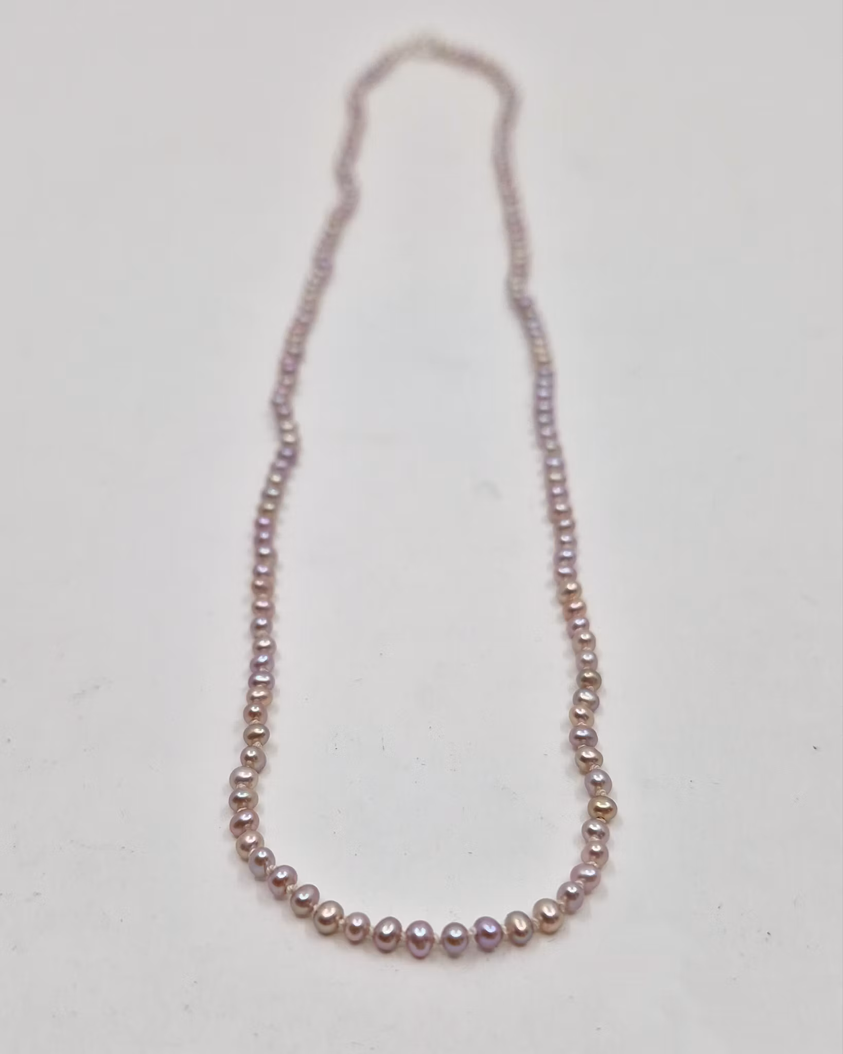 Rosa små Sötvattenspärlor - pärlcollier