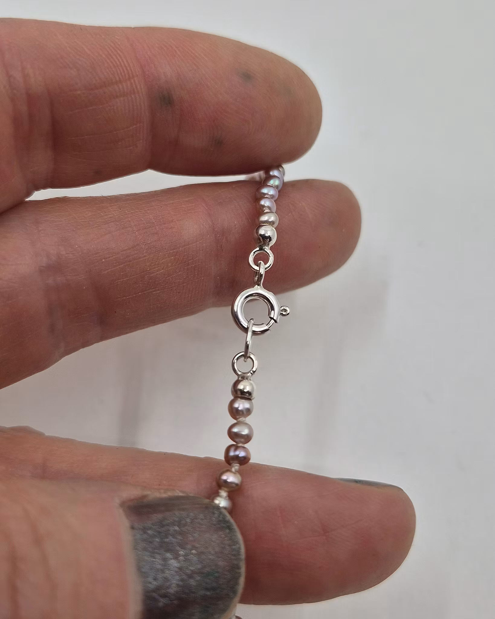 Rosa små Sötvattenspärlor - pärlcollier