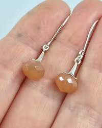 Änglatrumpet med Månsten peach - örhängen i silver