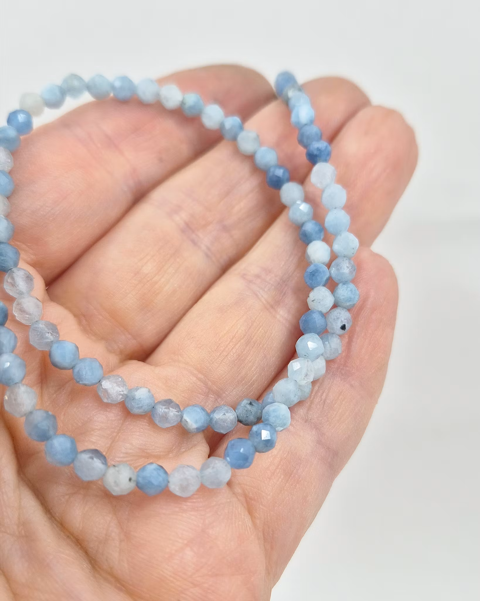 Aquamariner - glittrigt collier 42-47 cm