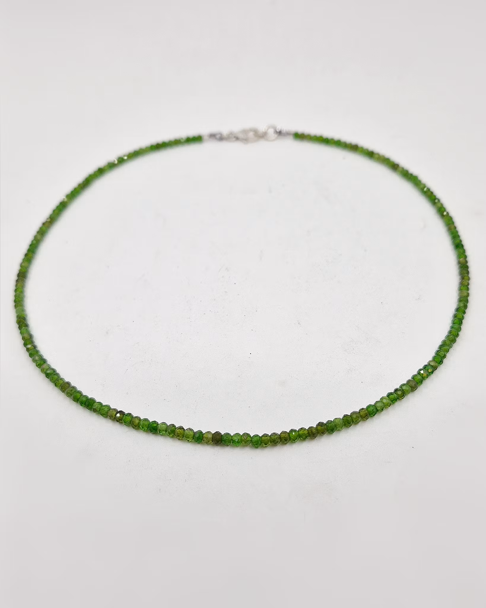 Kromdiopsid stencollier 42 cm