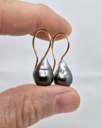 Tonade Tahitipärlor på guldkrok