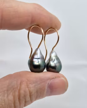 Tonade Tahitipärlor på guldkrok