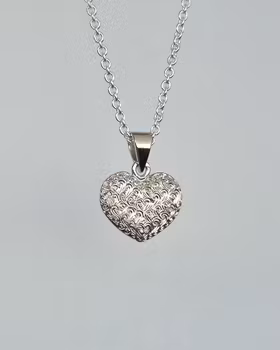 Handgraverat hjärta i 18K vitguld - vändbart hänge