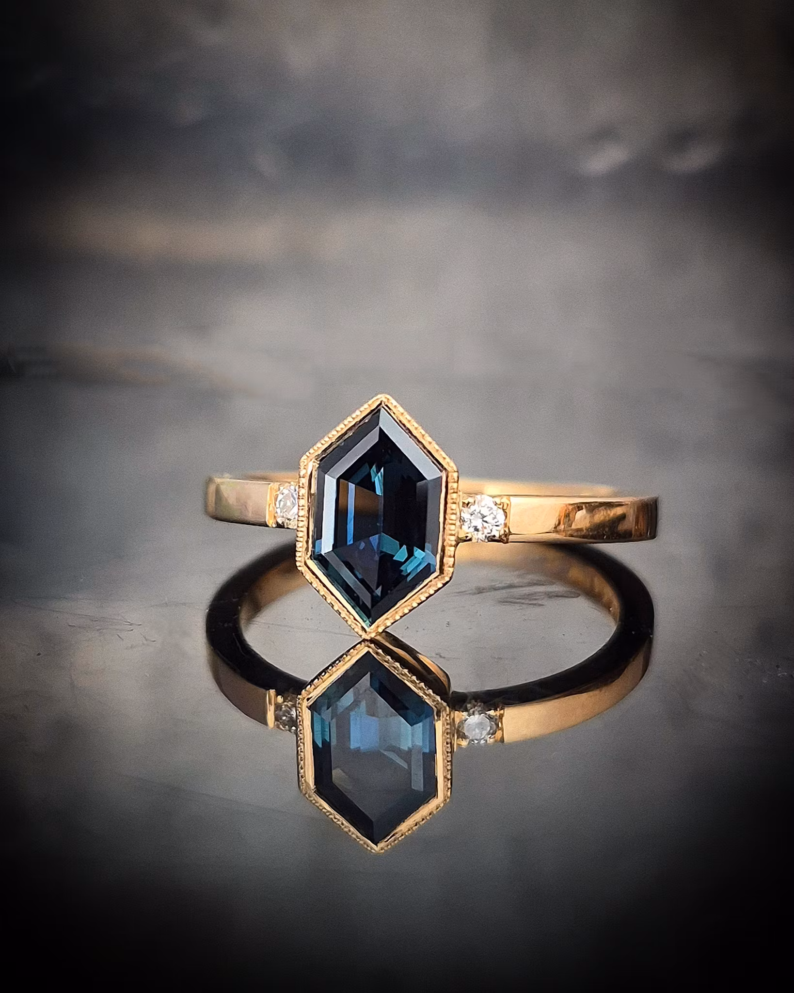 Teal dream - Safir & Briljantring i 18K guld
