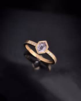 Silver Sage - Safir & Briljantring i 18K guld