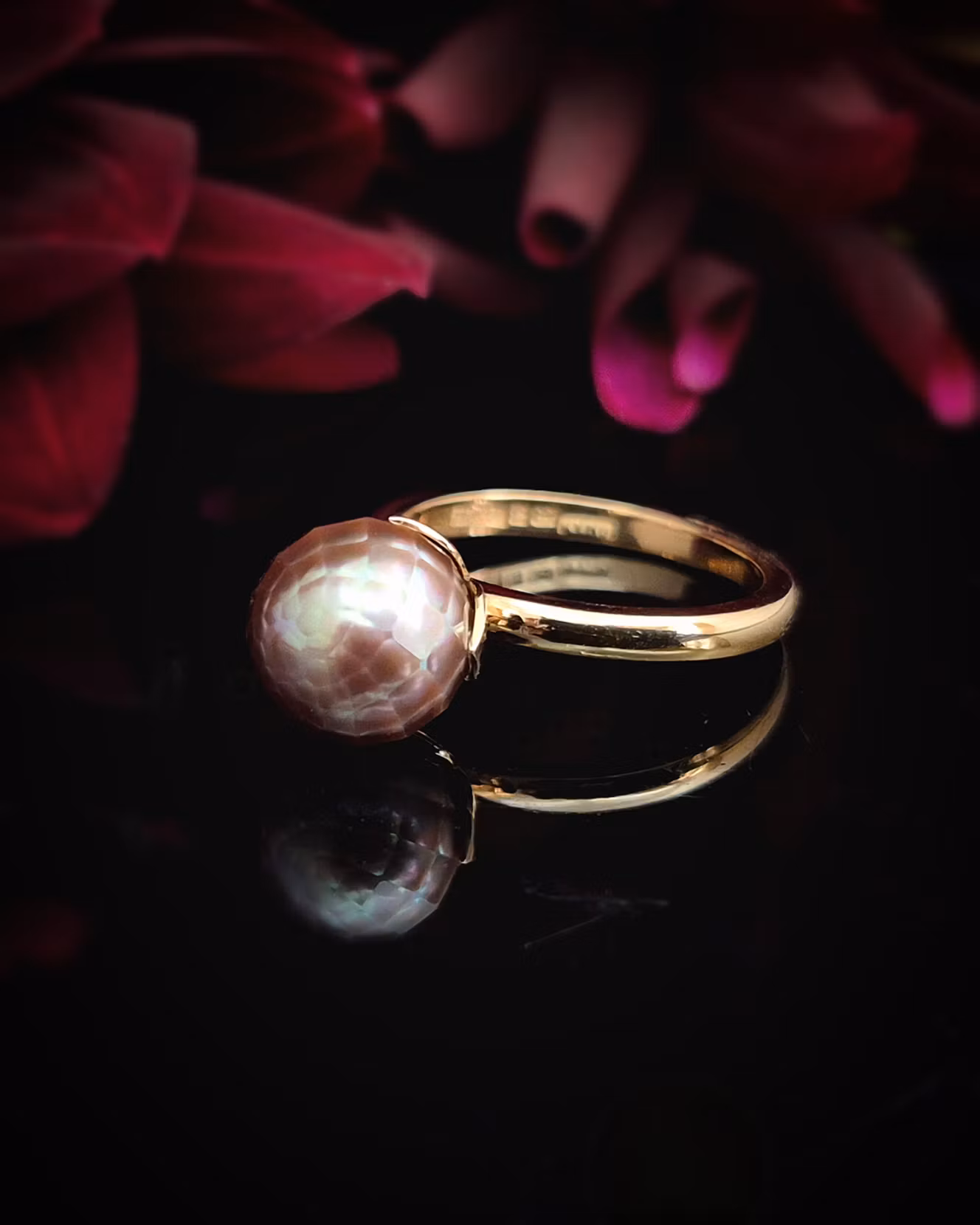 Freshwaterflower - Pärlring i 18K guld