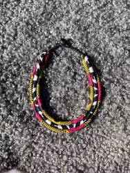Halsband "Trippel" Cerise/gul dominans