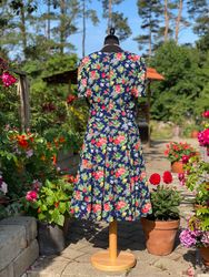 Blommig klänning "Sommaräng"