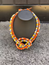 Dubbelt halsband med knut Orange/gul