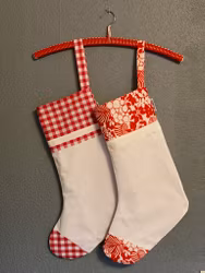 Vit julstrumpa med spets