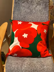 Kudde i Marimekkotyg