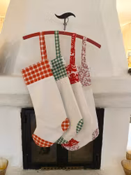 Vit julstrumpa, småblommig, med spets