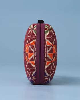 Canvas  Clutch - Flat Style
