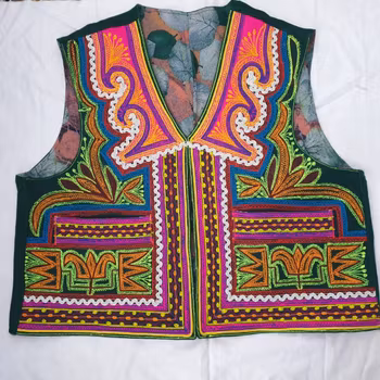 Mahgul Vest