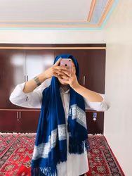 Shafiqa Shawl