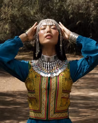 Shakila Chirma Dozi Vest - Golden