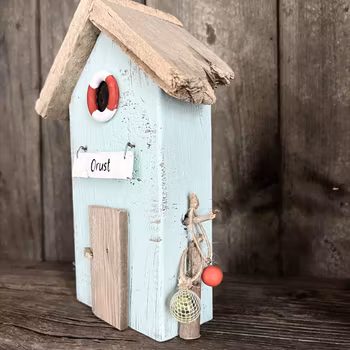 Miniatyrhus av drivved - Nr 569