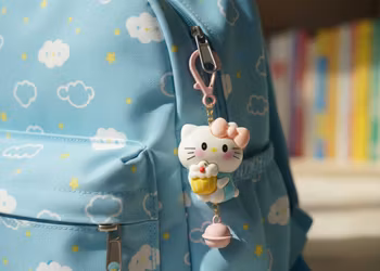 Söt Hello Kitty-nyckelring