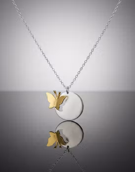 Fjärilsdröm – Silverhalsband med gulddetalj