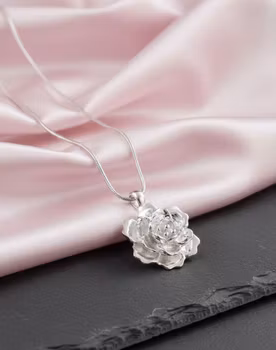 En kram i form av en ros