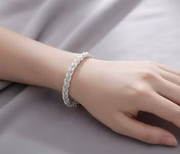 Silverlycka – Flätad Elegans