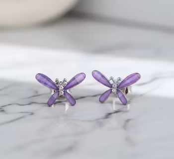 Söta Fjärilsörhängen med Gnistrande Detaljer