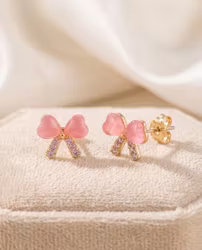 Sweet Heart Bow Earrings 🎀