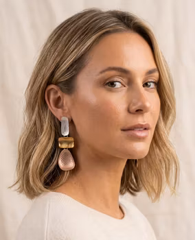 "Trefärgad Elegans – Geometriska Droppörhängen"