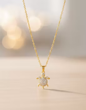 Gnistrande Lilla Sköldpadda – Ett smycke fyllt av lycka