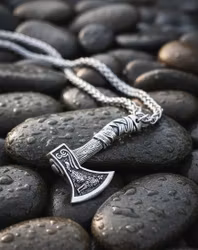 Vikingayxa Silverlyckan 🪓✨