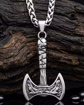 Tors mäktiga korpar