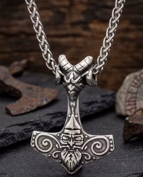 Tors Kraft – Ett charmigt vikingasmycke ⚡️