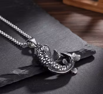 Lycklig Koi – Ett charmigt halsband för framgång 🐟