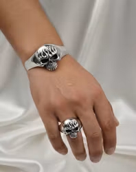 Tuffe Ture – En liten rebell på ditt finger! 💀🔥