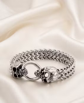 Små Tuffa Skallar – Ett armband med hjärta!