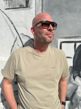 T-shirt - Crockery